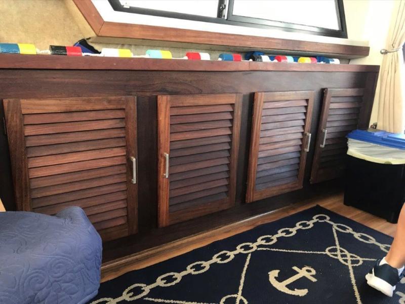 1983 Mainship 34 MK II