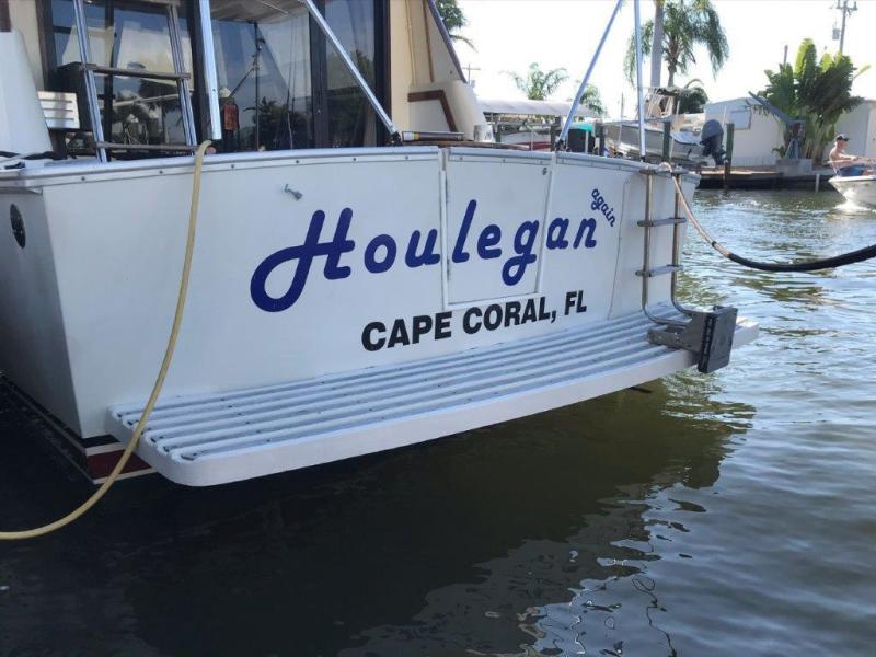 1983 Mainship 34 MK II
