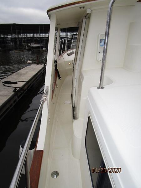 1999 Pacific Seacraft "38" Fast Trawler