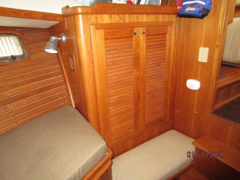 1999 Pacific Seacraft "38" Fast Trawler