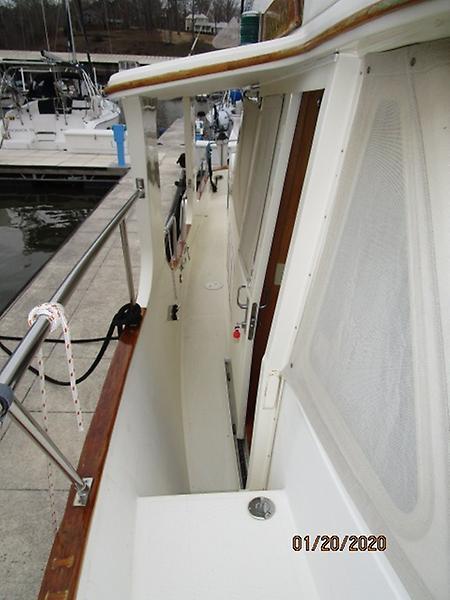 1999 Pacific Seacraft "38" Fast Trawler