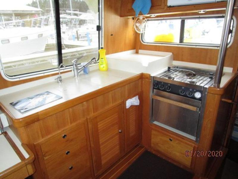 1999 Pacific Seacraft "38" Fast Trawler