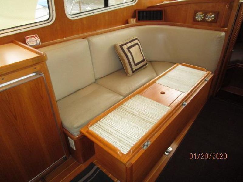 1999 Pacific Seacraft "38" Fast Trawler