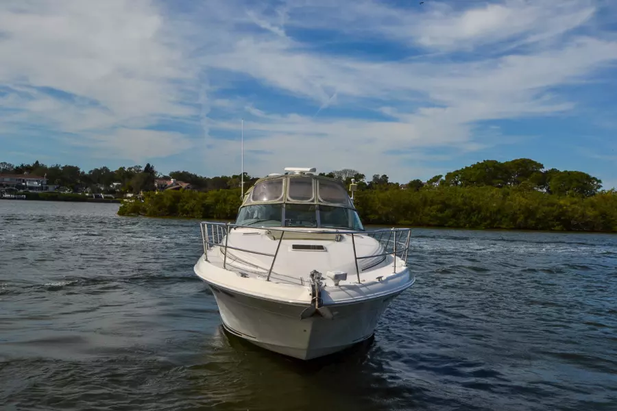 2001 Sea Ray 410 Sundancer
