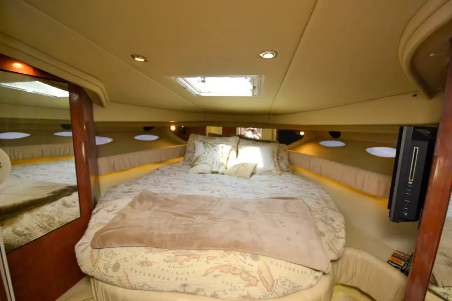 2001 Sea Ray 410 Sundancer