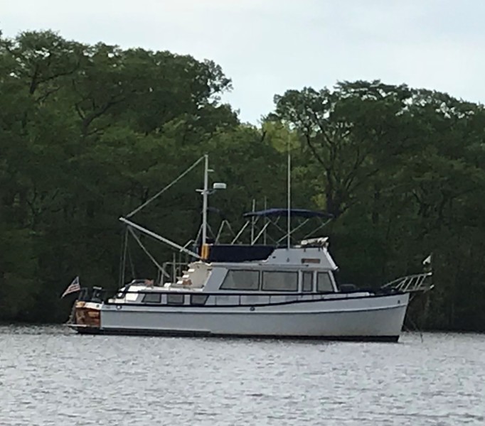 1985 Grand Banks Classic