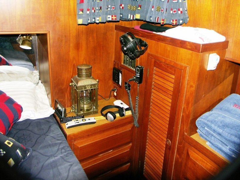 1985 DeFever Tri-Cabin