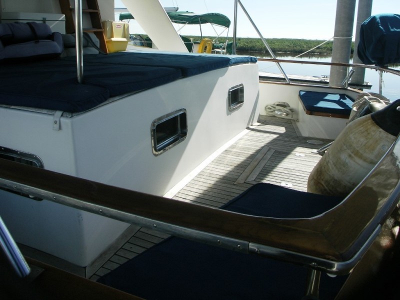1985 DeFever Tri-Cabin