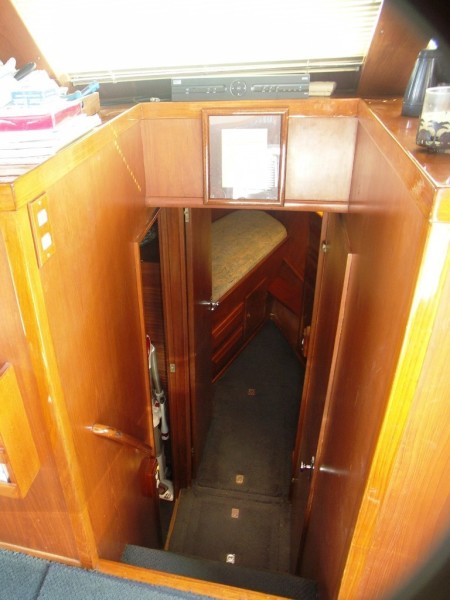 1985 DeFever Tri-Cabin