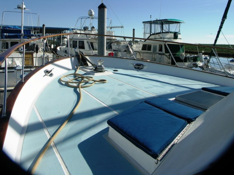 1985 DeFever Tri-Cabin