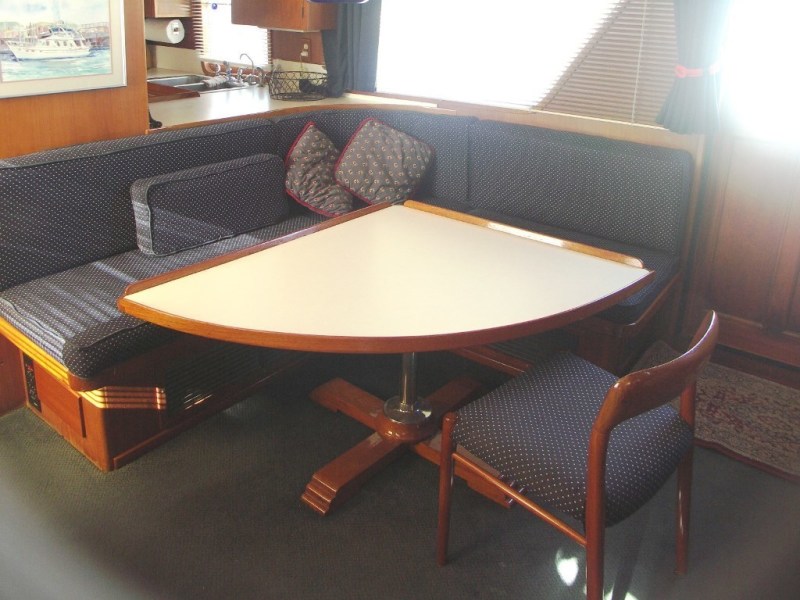 1985 DeFever Tri-Cabin