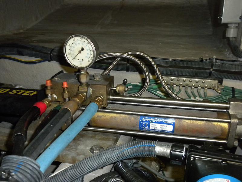 2006 Sea Ray Sedan Bridge