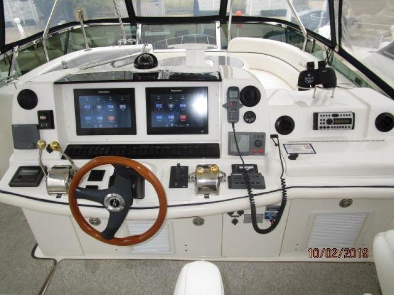 2006 Sea Ray Sedan Bridge