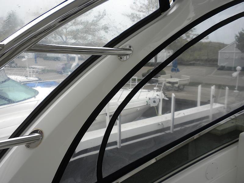 2006 Sea Ray Sedan Bridge