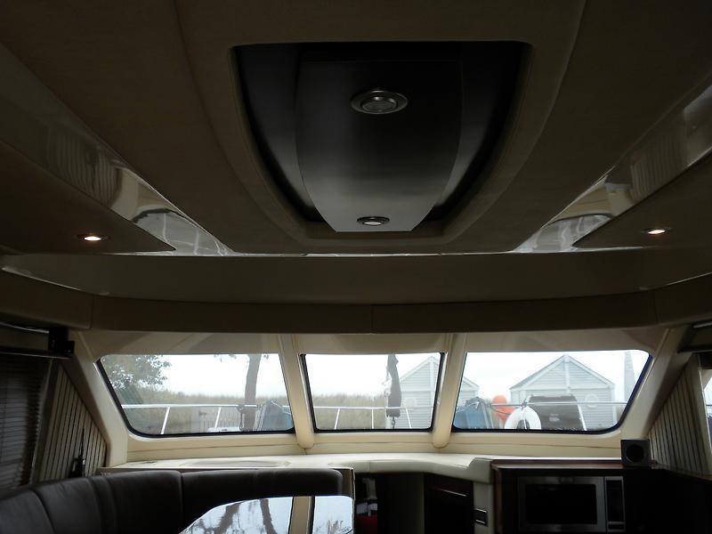 2006 Sea Ray Sedan Bridge