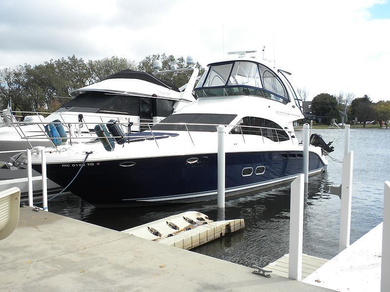 2006 Sea Ray Sedan Bridge