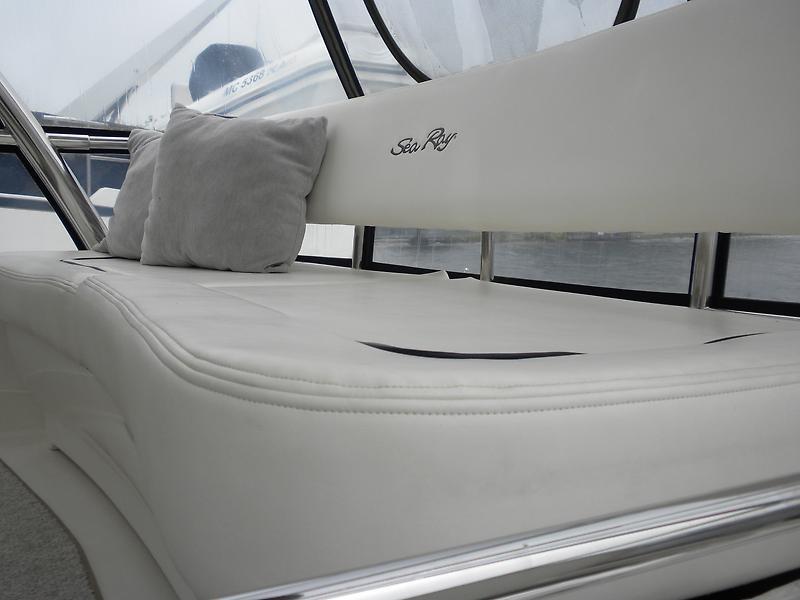 2006 Sea Ray Sedan Bridge