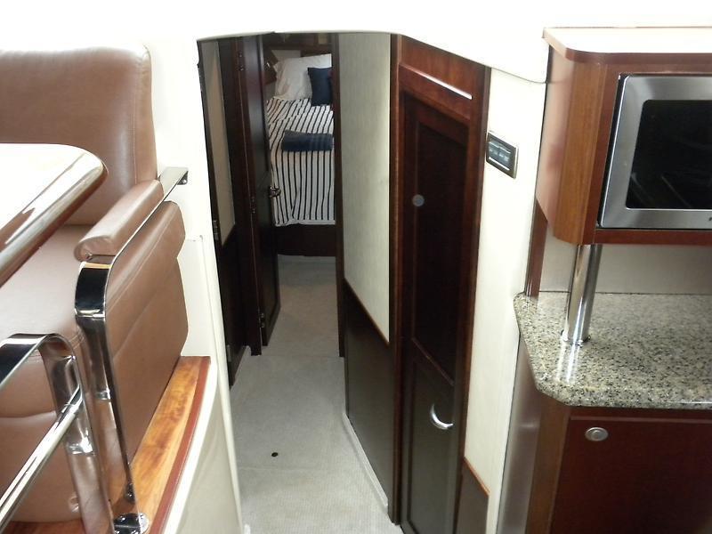 2006 Sea Ray Sedan Bridge