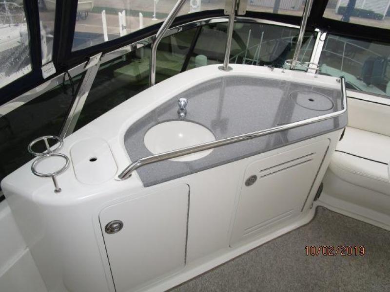 2006 Sea Ray Sedan Bridge