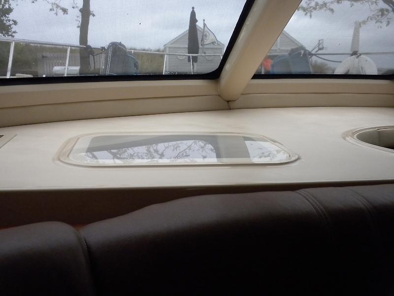 2006 Sea Ray Sedan Bridge
