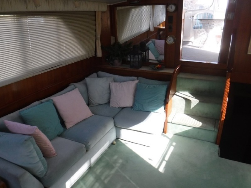 1989 Carver Californian 45 Motor