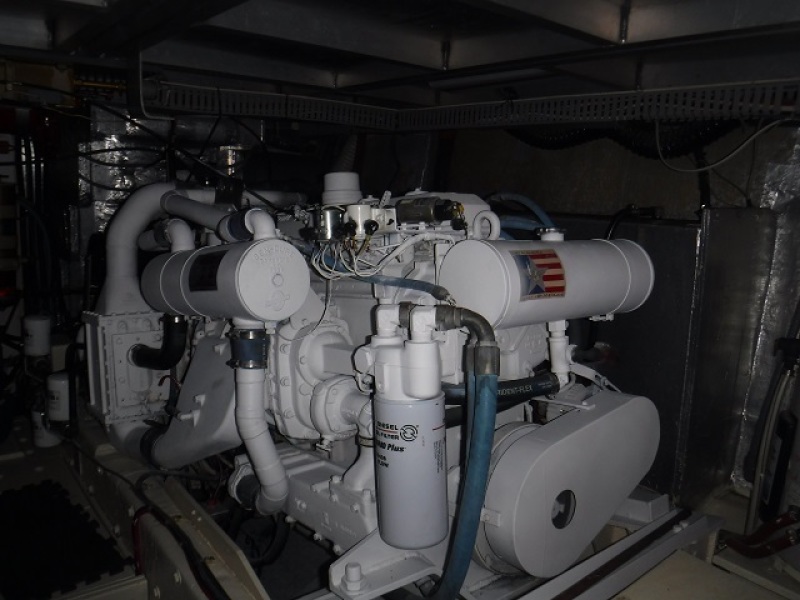1989 Carver Californian 45 Motor