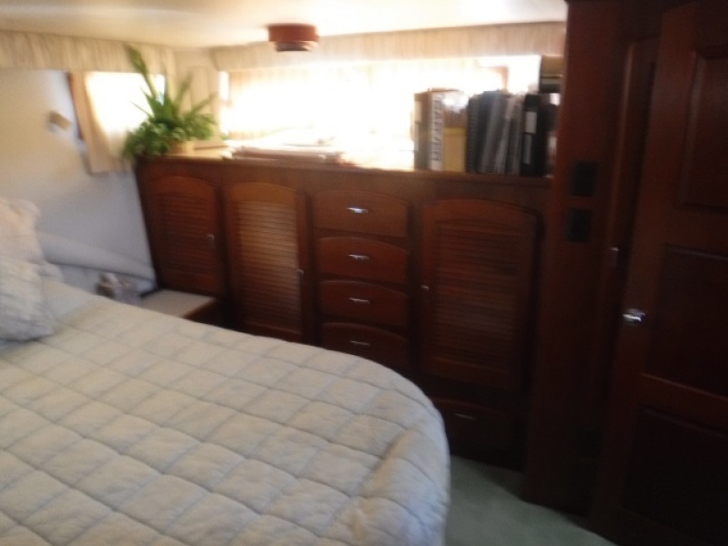 1989 Carver Californian 45 Motor