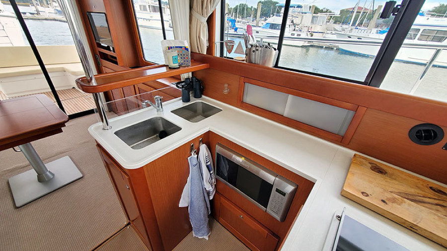 2013 Beneteau Swift Trawler