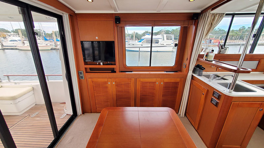 2013 Beneteau Swift Trawler