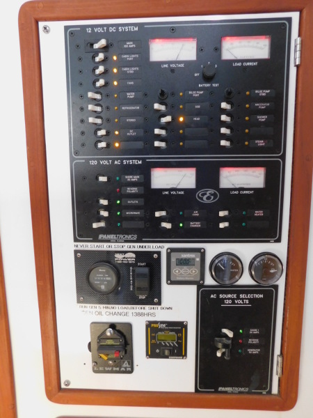 2000 Endeavour Catamaran