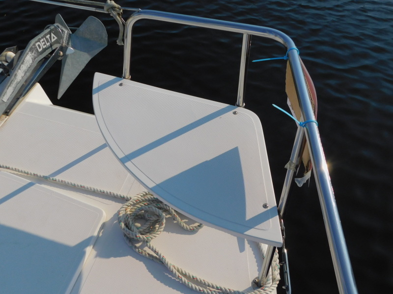 2000 Endeavour Catamaran