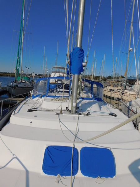2000 Endeavour Catamaran