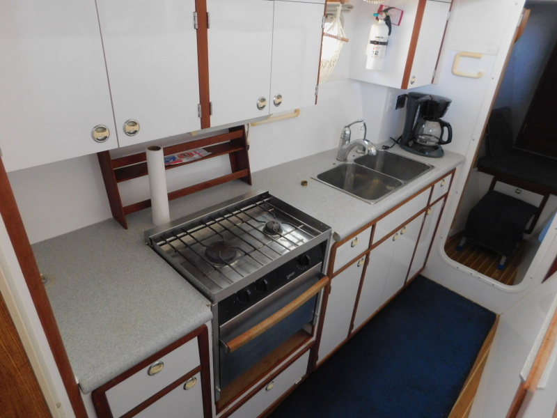 2000 Endeavour Catamaran