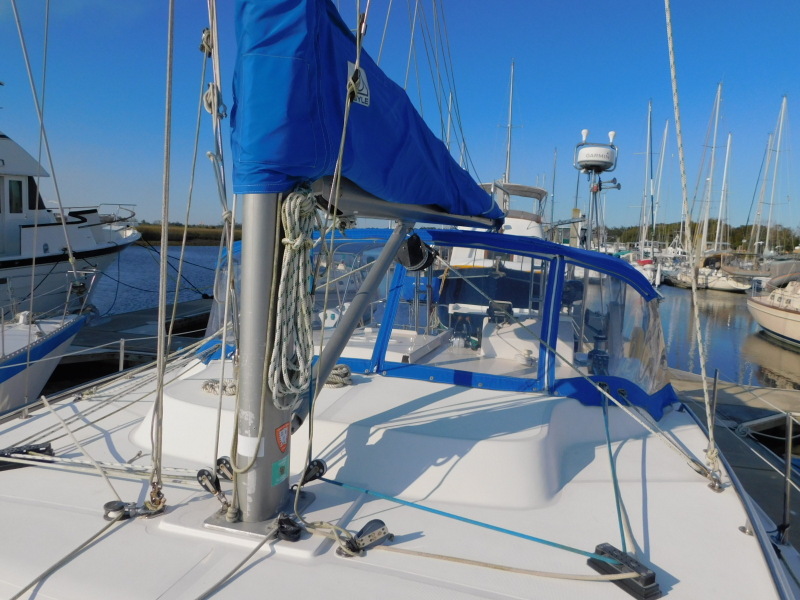 2000 Endeavour Catamaran