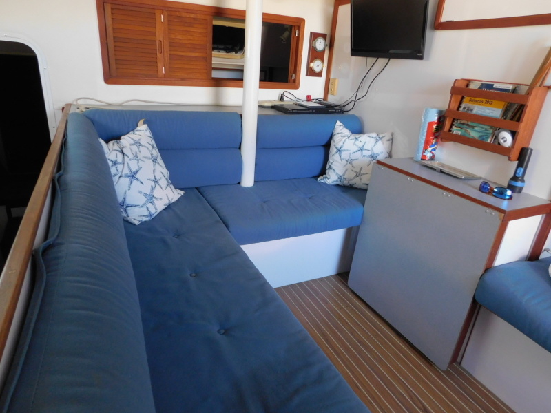 2000 Endeavour Catamaran