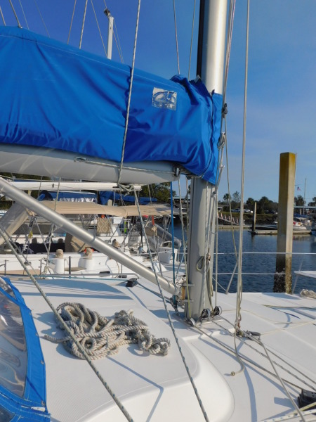 2000 Endeavour Catamaran
