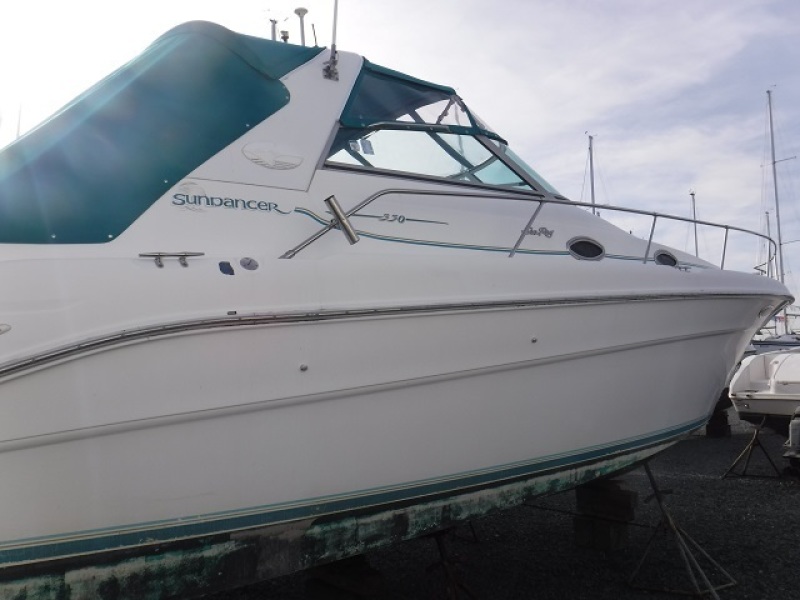 1995 Sea Ray 330 Sundancer
