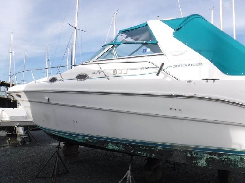 1995 Sea Ray 330 Sundancer