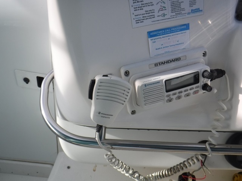 1995 Sea Ray 330 Sundancer
