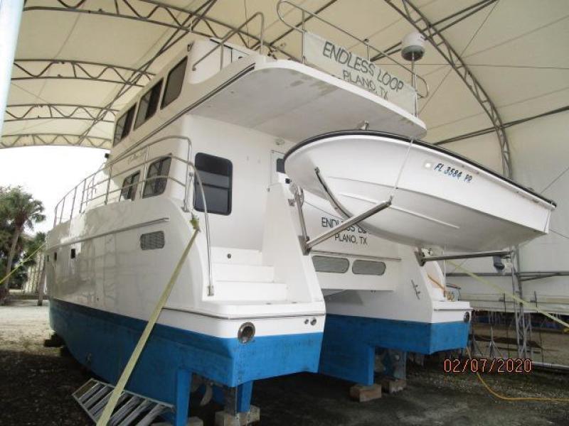 2014 Endeavour "40" Power Cat