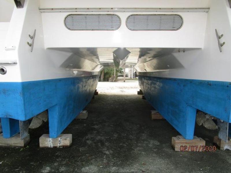 2014 Endeavour "40" Power Cat