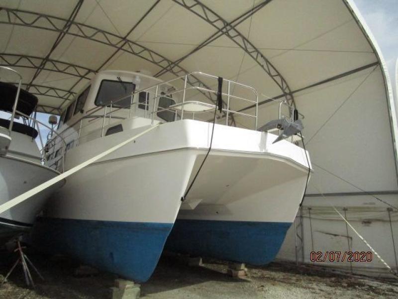 2014 Endeavour "40" Power Cat