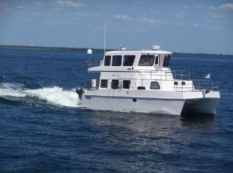 2014 Endeavour "40" Power Cat