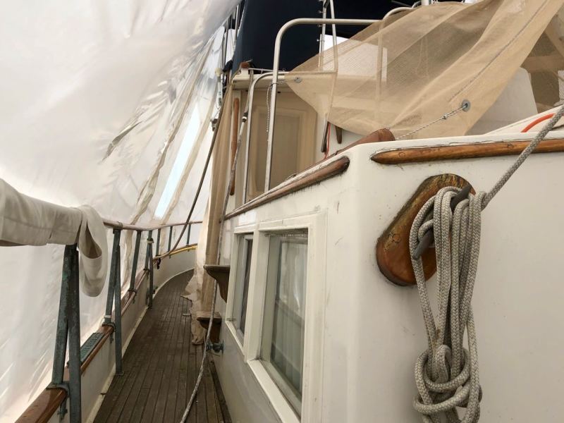 1981 Grand Banks 36