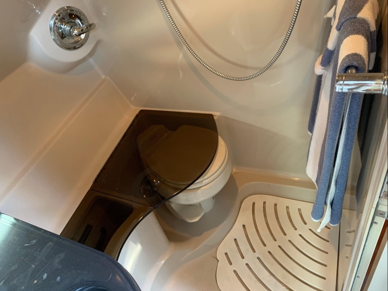 38' 2006 Doral Elegante