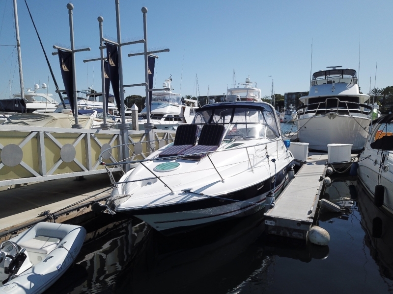 38' 2006 Doral Elegante