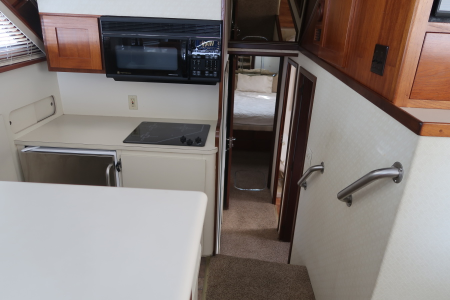 1988 Hatteras Sportfish