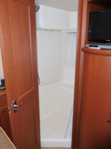 2006 Silverton Motor Yacht