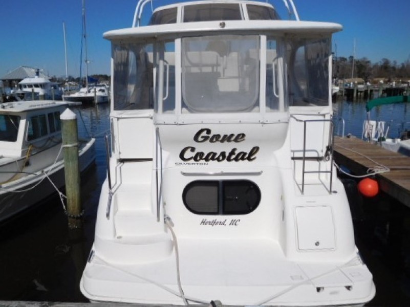 2006 Silverton Motor Yacht