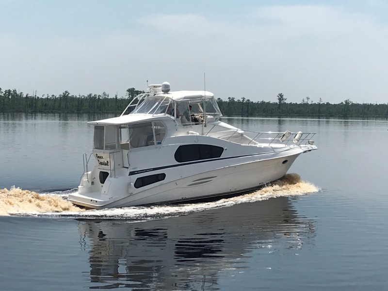 2006 Silverton Motor Yacht